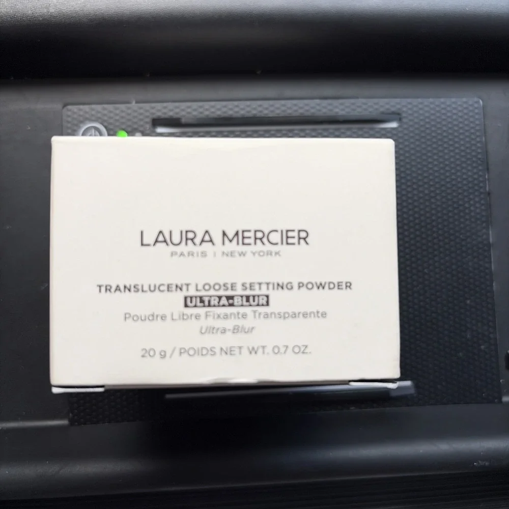 Laura Mercier Ultra Blur Loose Setting Powder Translucent .7 Oz Full Size New